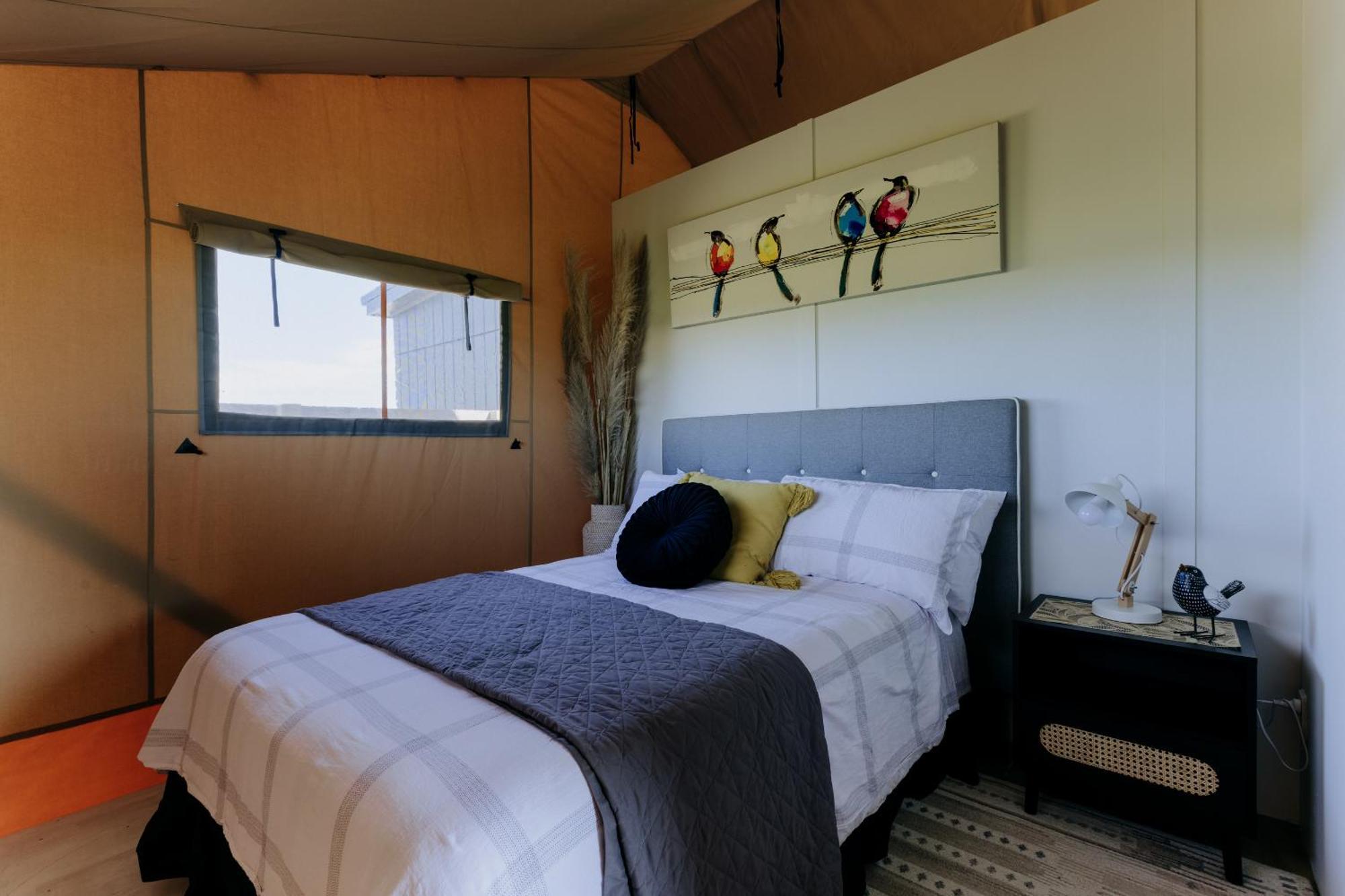 הייסטינגס Villas & Vines Glamping מראה חיצוני תמונה