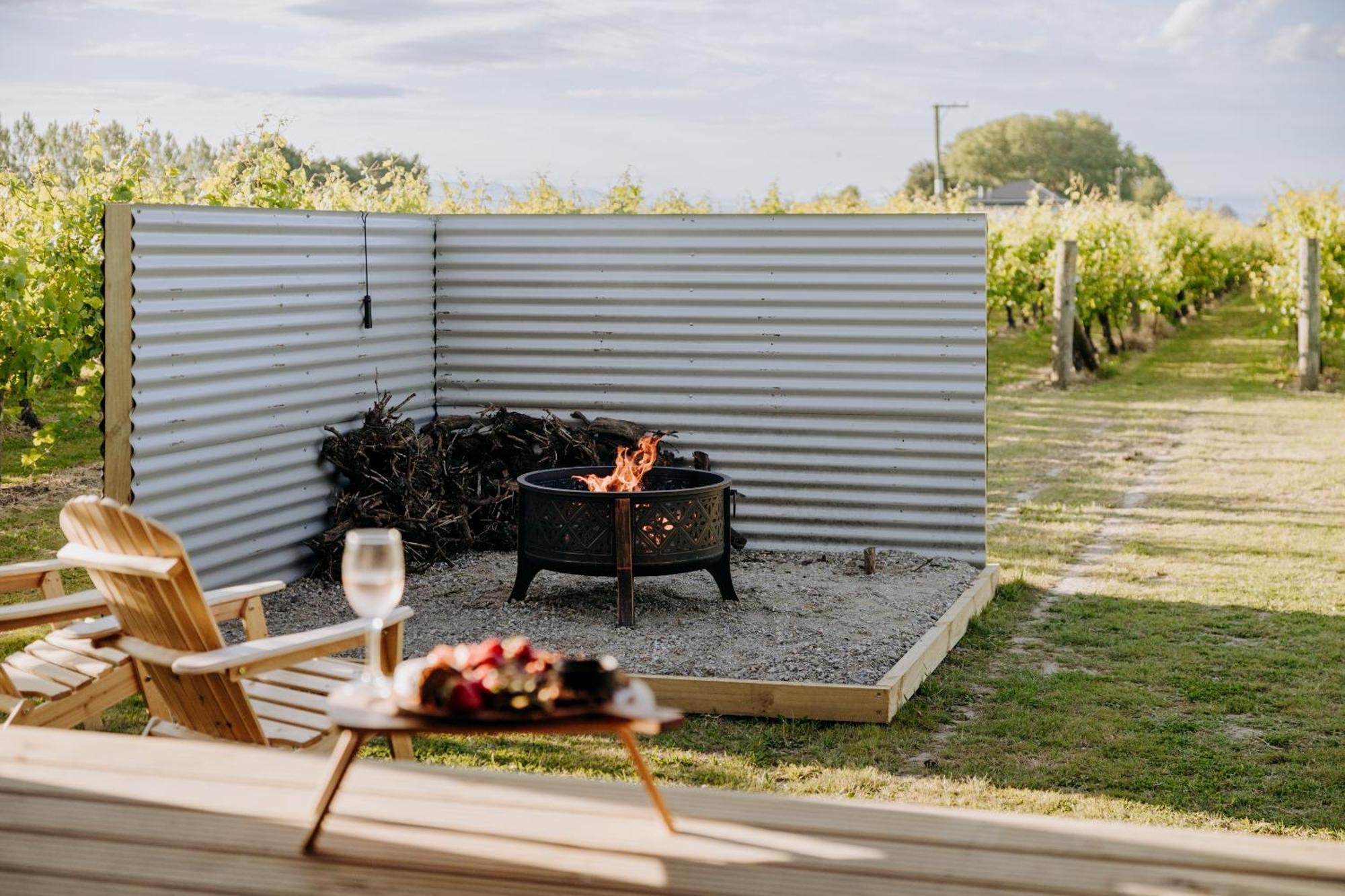 הייסטינגס Villas & Vines Glamping מראה חיצוני תמונה